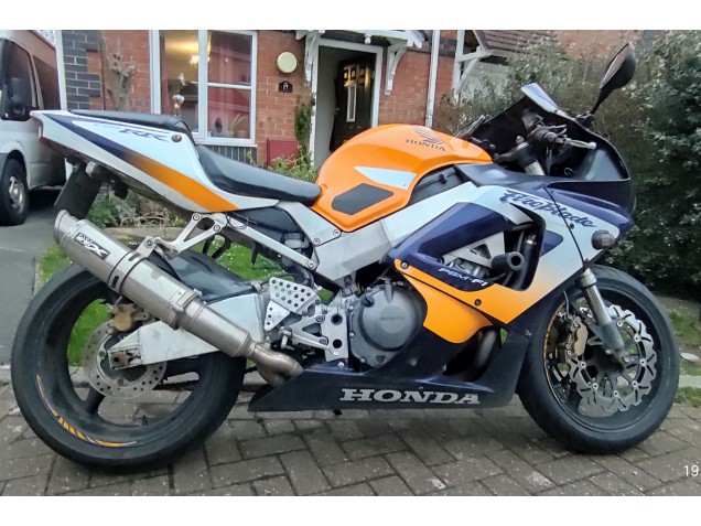 Purchase 2000-2001 Honda CBR900RR 929RR Motorbike Fairing Kits UK Purchase 2000-2001 Honda CBR900RR 929RR Motorbike Fairing Kits UK