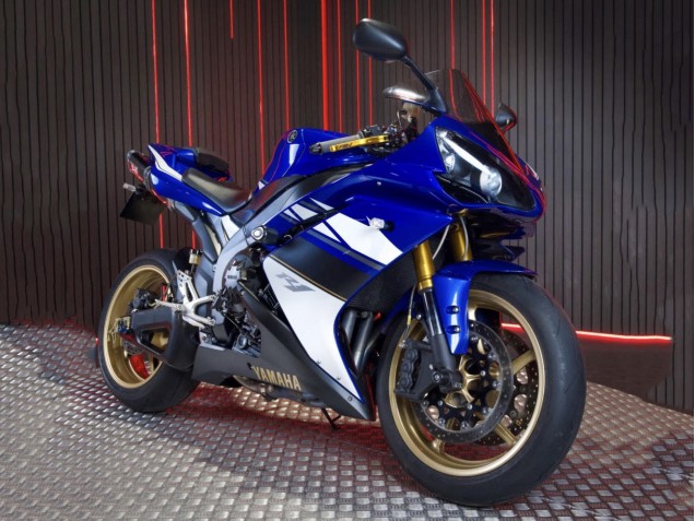 Purchase 2007-2008 Yamaha YZF 1000 R1  UK