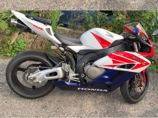Purchase 2004-2005 White Red Blue Honda CBR1000RR Motorcycle Fairings UK