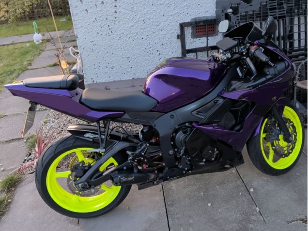 Purchase 2003-2004 Glossy Black Glossy Purple Yamaha R6 Motorcycle Fairings UK