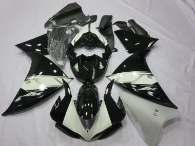 Purchase 2012-2014 Glossy Black White Silver Yamaha R1 Motorcycle Fairings UK