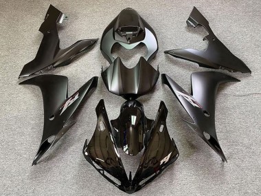 Purchase 2004-2006 Glossy Black Matte Black Yamaha R1 Motorcycle Fairings UK