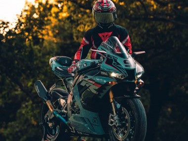 Purchase 2020-2023 Nardo Grey Glossy Black HRC 9 Honda CBR1000RR-R Motorcycle Fairings UK