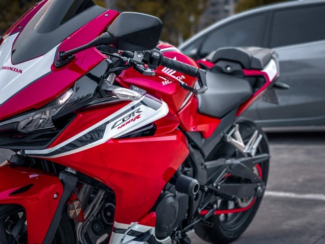 Purchase 2022 Red White Honda CBR400R Motorcycle Fairings UK Purchase 2022 Red White Honda CBR400R Motorcycle Fairings UK