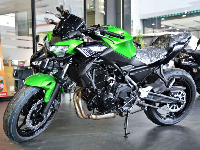 Purchase 2020-2023 Green Black Kawasaki Ninja Z650 Motorcycle Fairings UK Purchase 2020-2023 Green Black Kawasaki Ninja Z650 Motorcycle Fairings UK