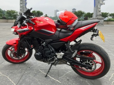 Purchase 2020-2023 Red Black Kawasaki Ninja Z650 Motorcycle Fairings UK