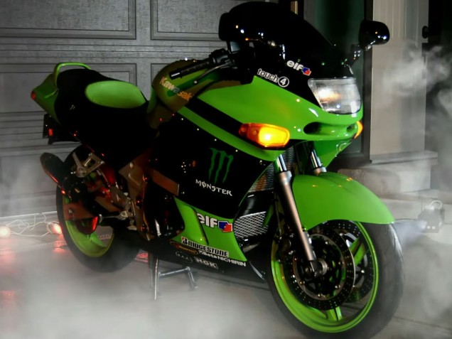Purchase 1998-2003 Green Black Monster Elf Kawasaki ZZR600 Motorcycle Fairings UK Purchase 1998-2003 Green Black Monster Elf Kawasaki ZZR600 Motorcycle Fairings UK