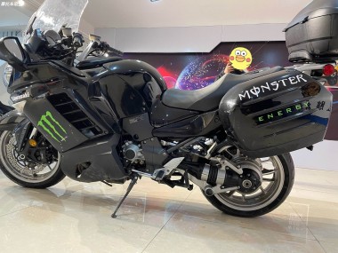 Purchase 2007-2009 Black Monster Kawasaki GTR1400/ZG1400 Motorcycle Fairings UK