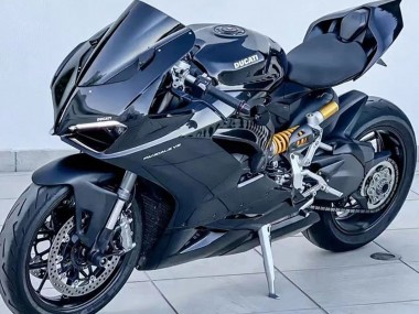Purchase 2020-2024 Black Ducati Panigale V2 Motorcycle Fairings UK