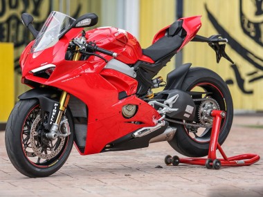 Purchase 2018-2019 Red Ducati Panigale V4 V4S Motorcycle Fairings UK