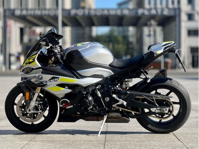 Purchase 2023-2024 Silver Yellow Carbon Fiber BMW S1000RR Motorcycle Fairings UK