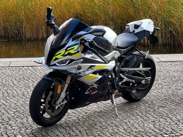 Purchase 2023-2024 Silver Yellow Carbon Fiber BMW S1000RR Motorcycle Fairings UK