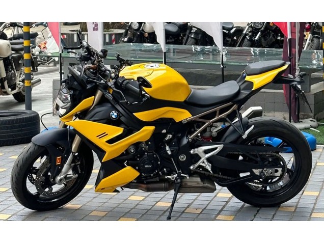 Purchase 2021-2025 Yellow BMW S1000R Motorcycle Fairings UK Purchase 2021-2025 Yellow BMW S1000R Motorcycle Fairings UK