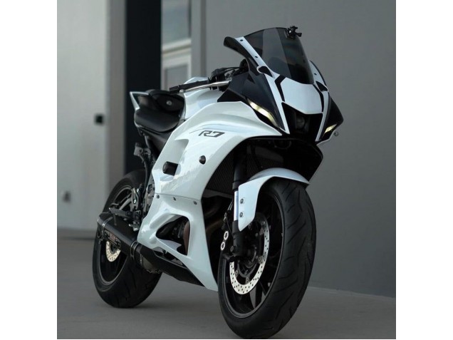 Purchase 2021-2024 Glossy White Yamaha YZF R7 Motorcycle Fairings UK