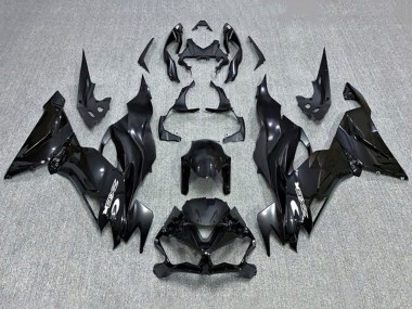 Purchase 2019-2022 Glossy Black Kawasaki ZX6R Motorcycle Fairing UK