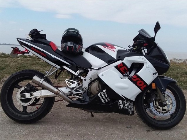 Purchase 2004-2007 White Glossy Black Red Repsol Honda CBR600 F4i Motorcycle Fairings UK