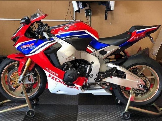 Purchase 2017-2023 White Red Blue Black HRC Honda CBR1000RR Motorcycle Fairings UK