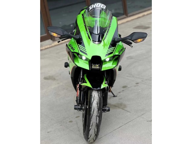 Purchase 2021-2025 Green Glossy Black Kawasaki ZX10R Motorcycle Fairings UK