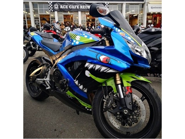 Purchase 2008-2010 Blue Fluorescent Green Shark Suzuki GSXR 600 / GSXR 750 Motorcycle Fairings UK