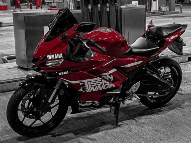 Purchase 2019-2021 Dark Red White Silver Black Valsir Yamaha YZF R3/R25 Motorcycle Fairings UK