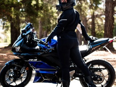 Purchase 2022-2024 Blue Glossy Black Yamaha YZF R3/R25 Motorcycle Fairings UK