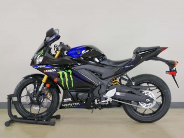 Purchase 2022-2024 Blue Green Black Monster Yamalube ENEOS Yamaha YZF R3/R25 Motorcycle Fairings UK