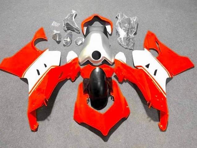 Purchase 2020-2021 Red White Silver Ducati Panigale V4 V4S Motorcycle Fairings UK Purchase 2020-2021 Red White Silver Ducati Panigale V4 V4S Motorcycle Fairings UK
