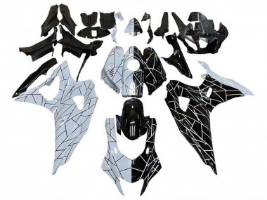 Purchase 2021-2024 White Black Split Stripe Yamaha YZF R7 Motorcycle Fairings UK