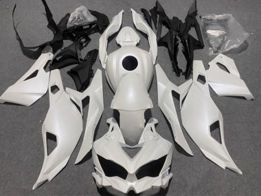 Purchase 2019-2025 Pearl White Kawasaki ZX4R ZX-4RR Motorcycle Fairings UK