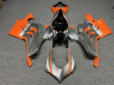 Purchase 2022-2024 Glossy Silver & Black with Orange Ducati Panigale V4 V4S Motorcycle Fairings UK