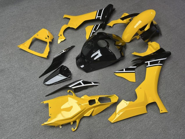 Purchase 2015-2019 Glossy Black & Yellow with White Yamaha R1 Motorcycle Fairings UK