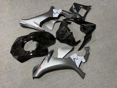 Purchase 2015-2019 Glossy Black Dark Grey Yamaha R1 Motorcycle Fairings UK