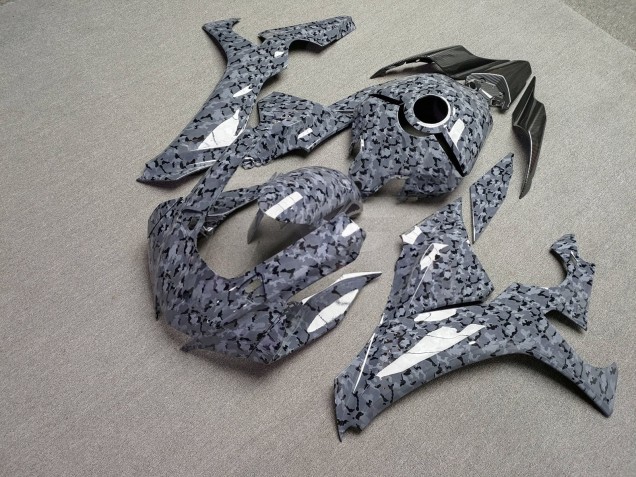 Purchase 2020-2025 Glossy Grey & Black Camo with Carbon Fiber Style Yamaha R1 Motorcycle Fairings UK