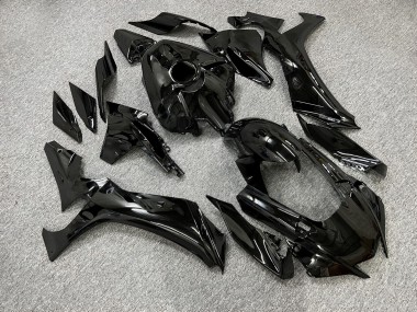 Purchase 2020-2025 Glossy Black Yamaha R1 Motorcycle Fairings UK
