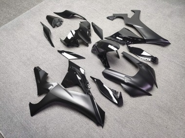 Purchase 2020-2025 Glossy & Matte Black Yamaha R1 Motorcycle Fairings UK