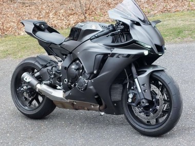 Purchase 2020-2025 Matte Dark Grey Glossy Black Yamaha R1 Motorcycle Fairings UK