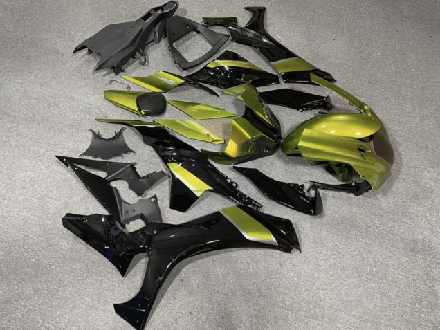 Purchase 2020-2025 Glossy Gold Black Yamaha R1 Motorcycle Fairings UK