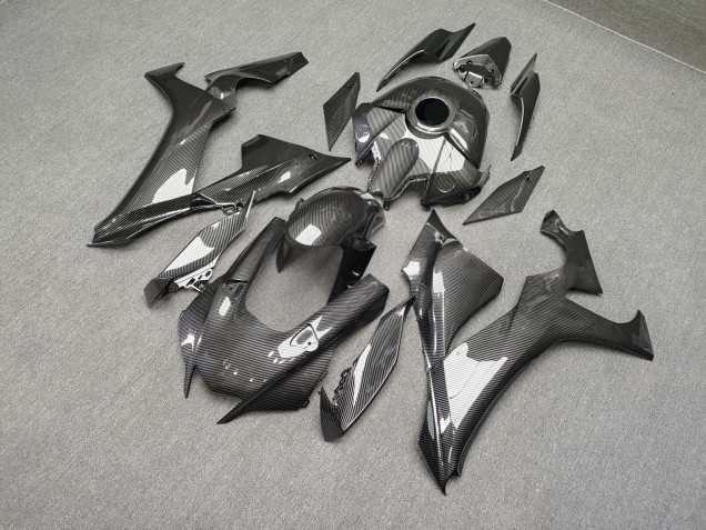 Purchase 2020-2025 Glossy Carbon Fiber Style Yamaha R1 Motorcycle Fairings UK