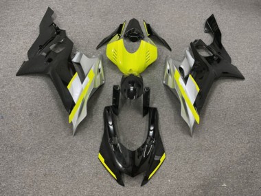 Purchase 2017-2025 Glossy Black Yellow Yamaha R6 Motorcycle Fairings UK