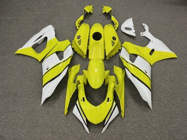 Purchase 2021-2024 Glossy Yellow White Yamaha R7 Motorcycle Fairings UK
