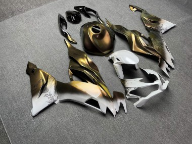 Purchase 2019-2022 Glossy Green Chameleon & White Gradient with Black Dragon Kawasaki ZX6R Motorcycle Fairings UK