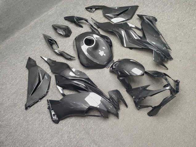 Purchase 2019-2022 Glossy Carbon Fiber Style Kawasaki ZX6R Motorcycle Fairings UK