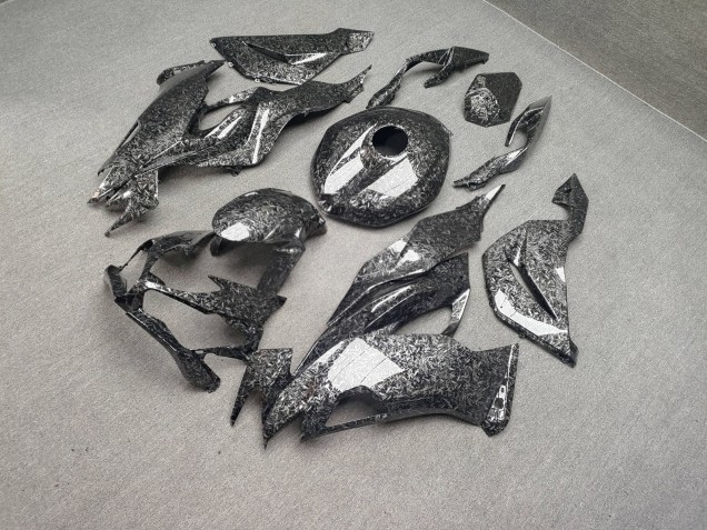 Purchase 2019-2022 Glossy Forged Carbon Fiber Style Kawasaki ZX6R Motorcycle Fairings UK