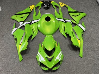 Purchase 2023-2026 Glossy Green & White with Black & Yellow Kawasaki ZX6R Motorcycle Fairings UK