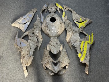 Purchase 2023-2026 Glossy Brown Digital Camo High Vis Yellow Grey Kawasaki ZX114R Motorcycle Fairings UK