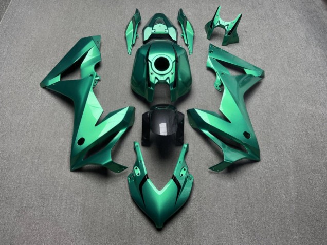 Purchase 2021-2023 Glossy Metallic Emerald with Carbon Fiber Style Honda CBR650R Motorcycle Fairings UK