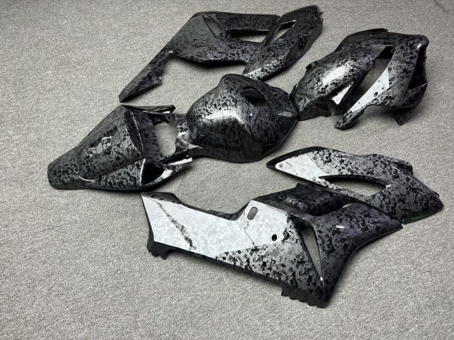 Purchase 2004-2005 Glossy Forged Carbon Fiber Style Honda CBR1000RR Motorcycle Fairings UK