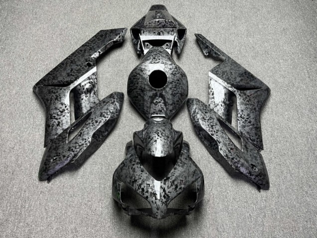 Purchase 2004-2005 Glossy Forged Carbon Fiber Style Honda CBR1000RR Motorcycle Fairings UK