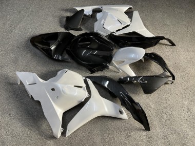 Purchase 2009-2012 Glossy Metallic White Carbon Fiber Style Honda CBR600RR Motorcycle Fairings UK