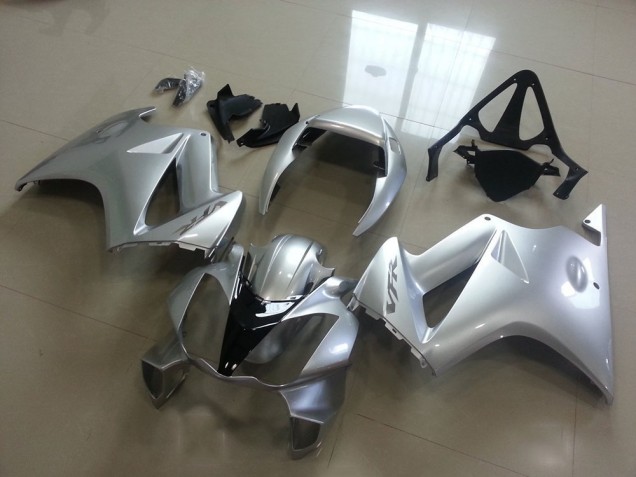 Purchase 2002-2013 Silver Honda VFR800 Motorcycle Fairings UK Purchase 2002-2013 Silver Honda VFR800 Motorcycle Fairings UK
